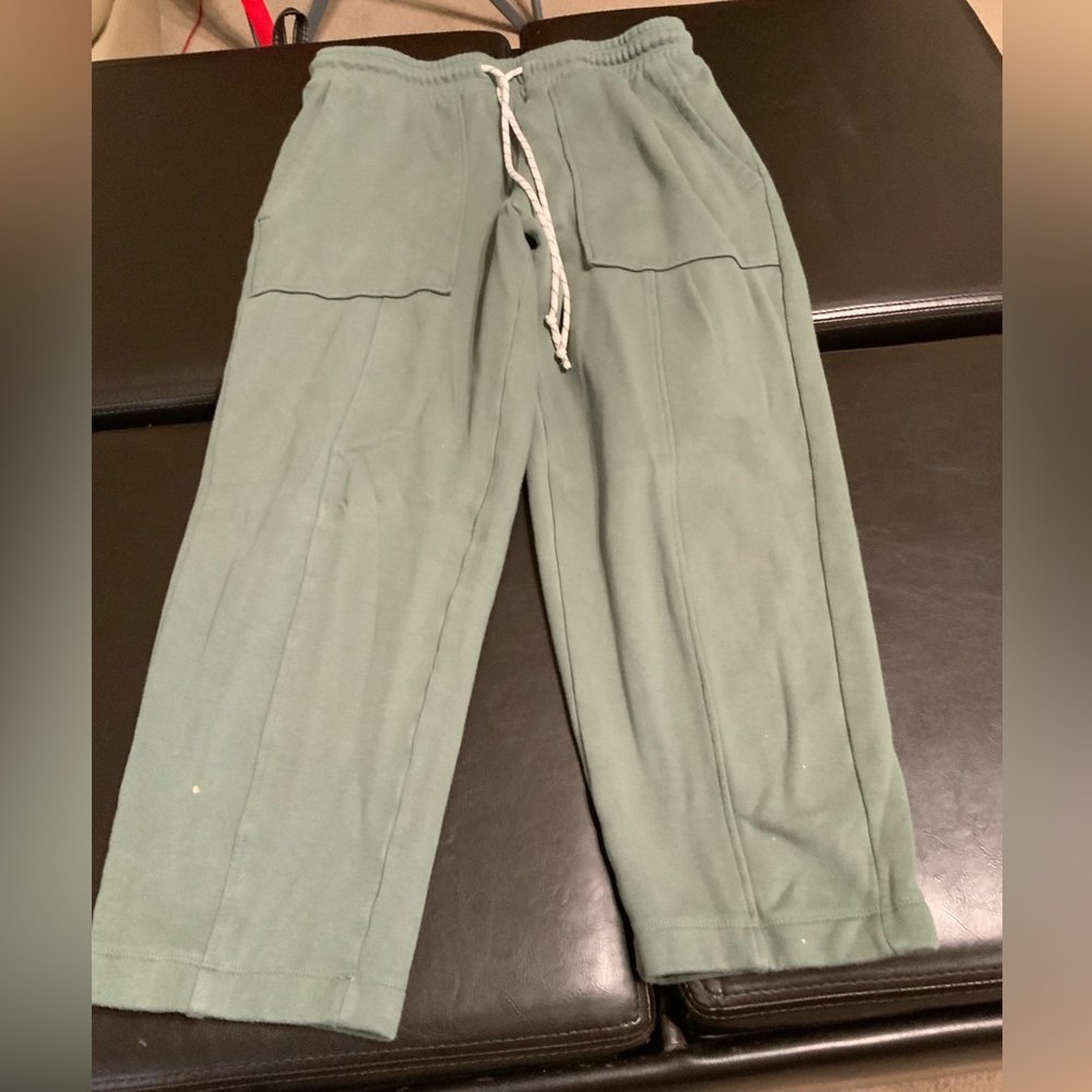 Bundle Variety 6 Pairs of Women Joggers. Size Medium - Picture 10 of 11